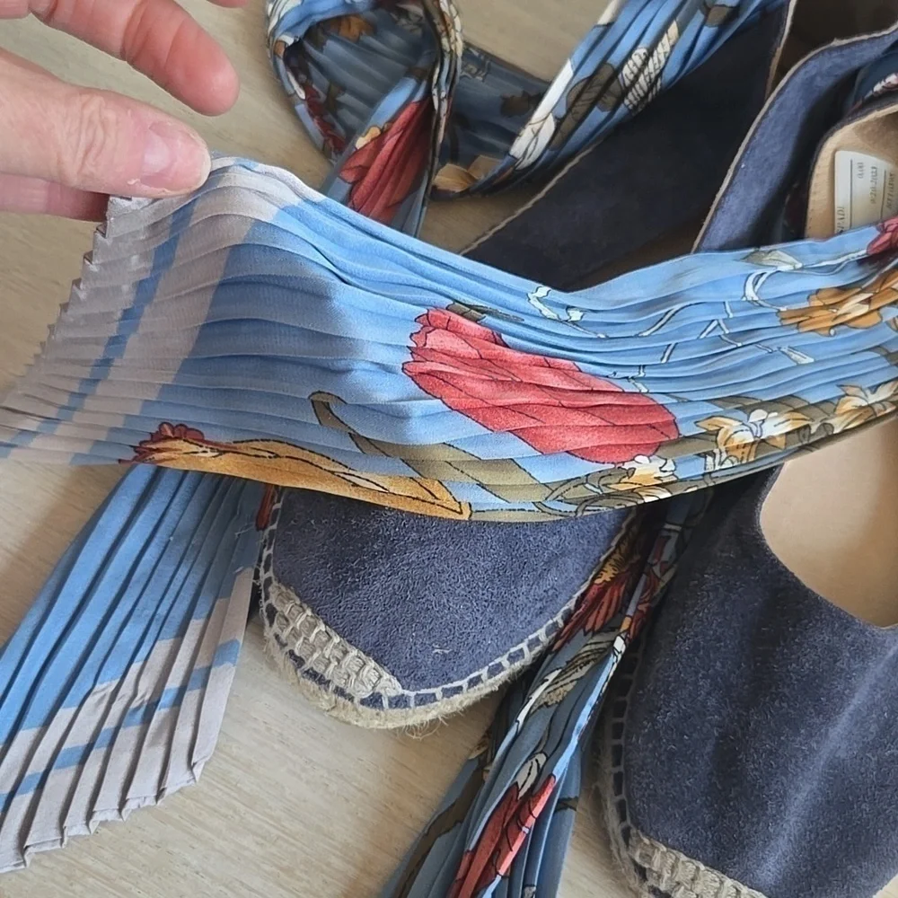 Gaimo Suede Lace Up Espadrille Navy